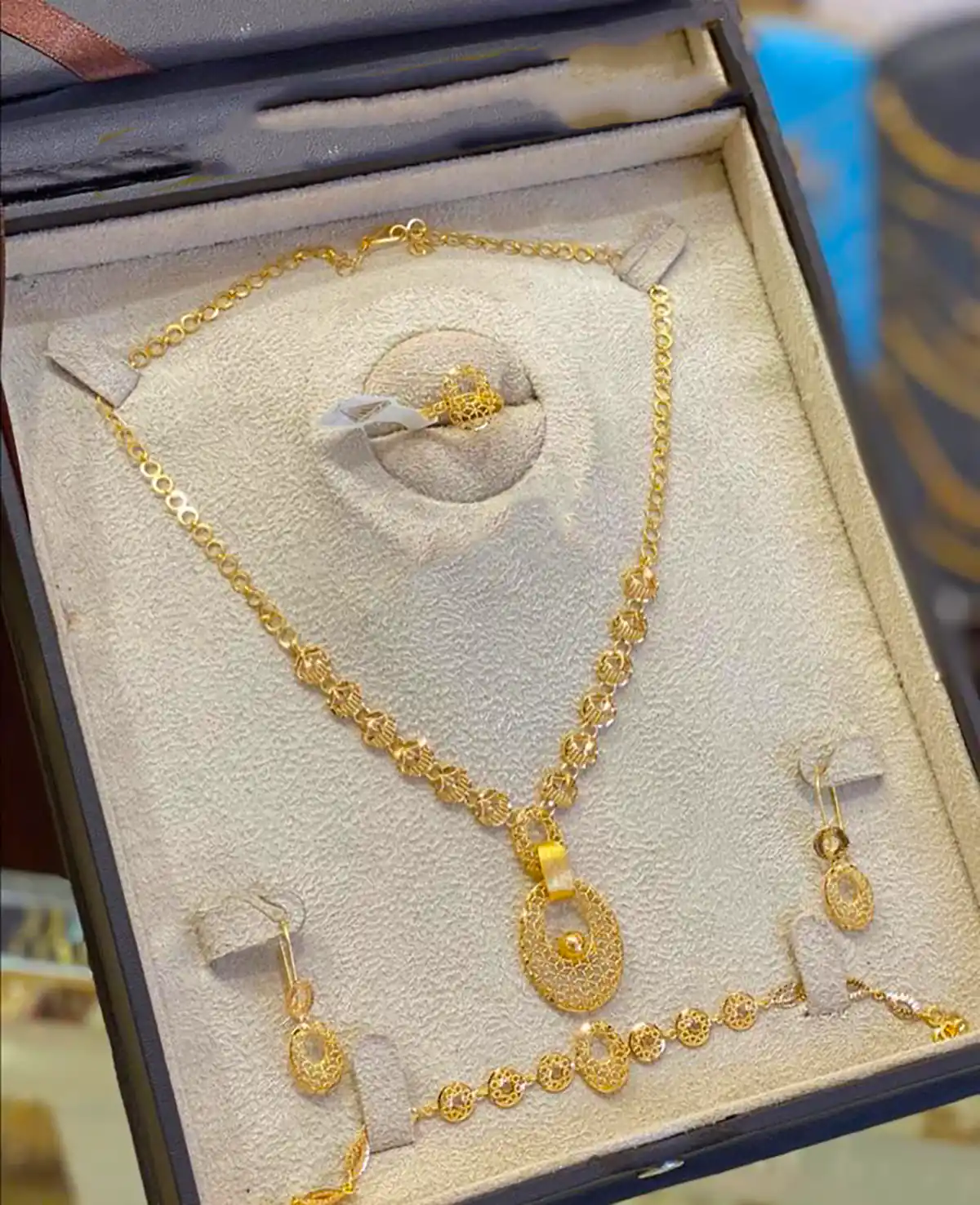 نیم ست طلا خفن لوکس