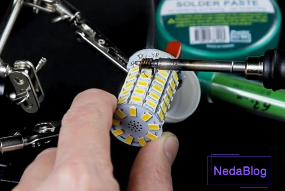 نحوه تعمیر لامپ LED
