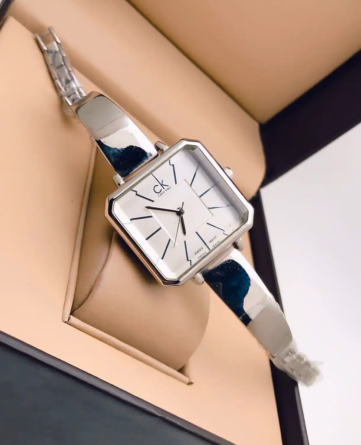 ساعت مچی ترند و شیک