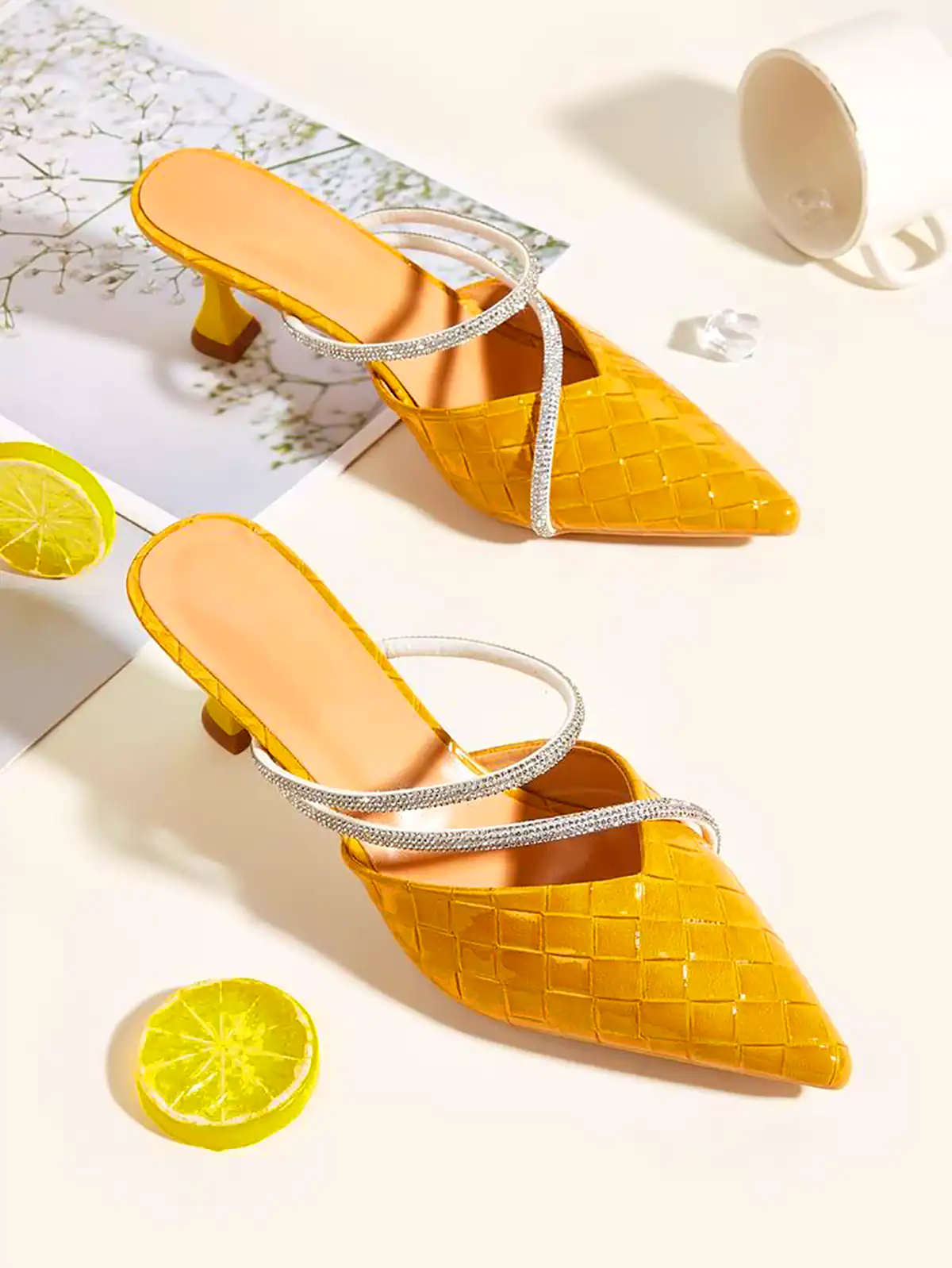 صندل زرد رو فرشی