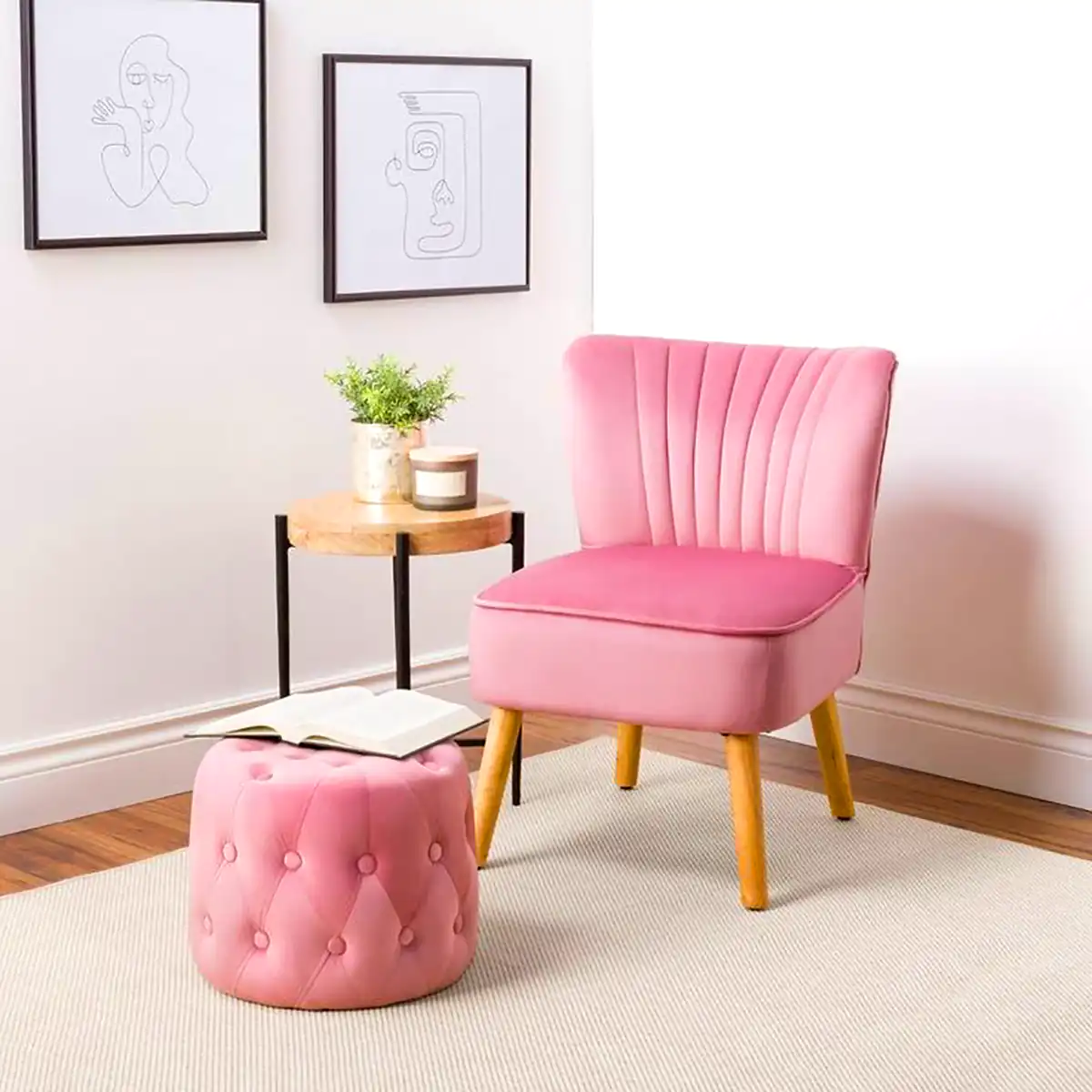 صندلی صورتی سالن زیبایی