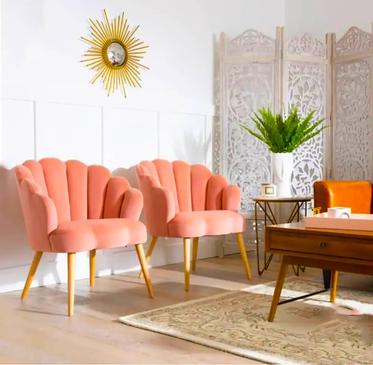 صندلی صورتی سالن زیبایی