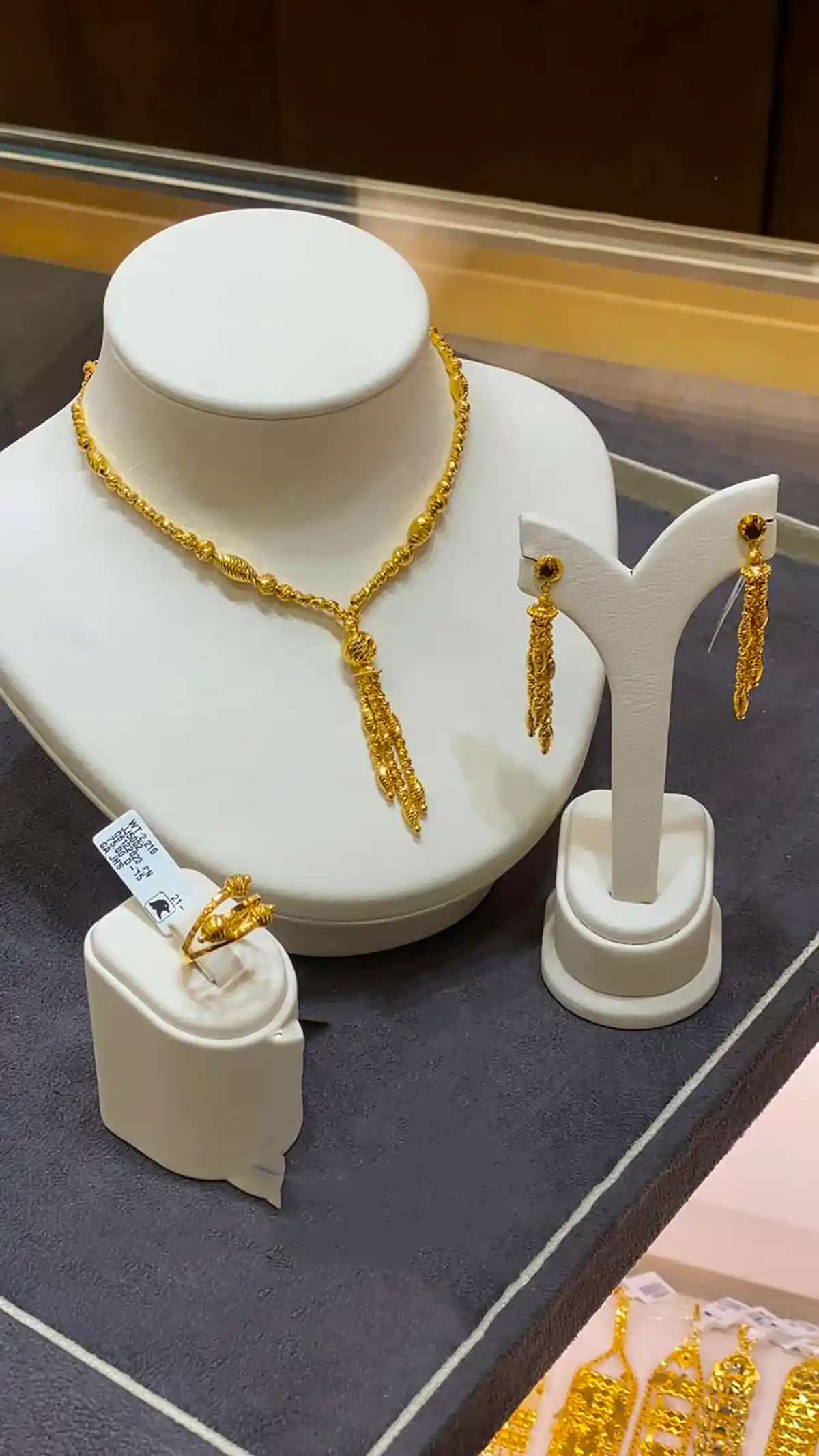 سرویس عروس لوکس ترند