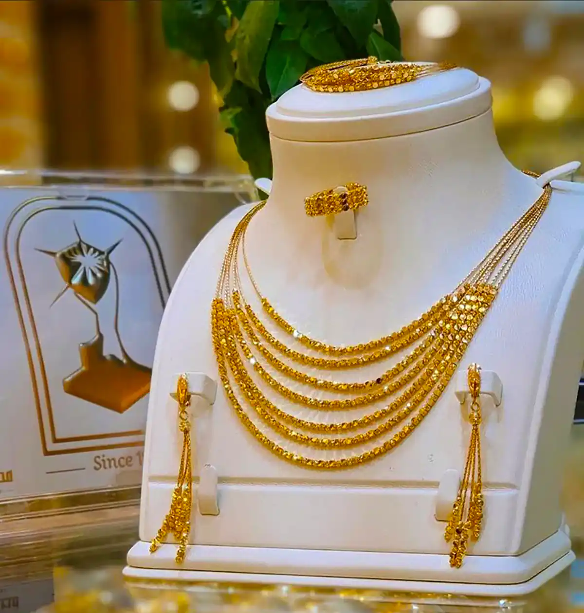 سرویس عروس لوکس ترند