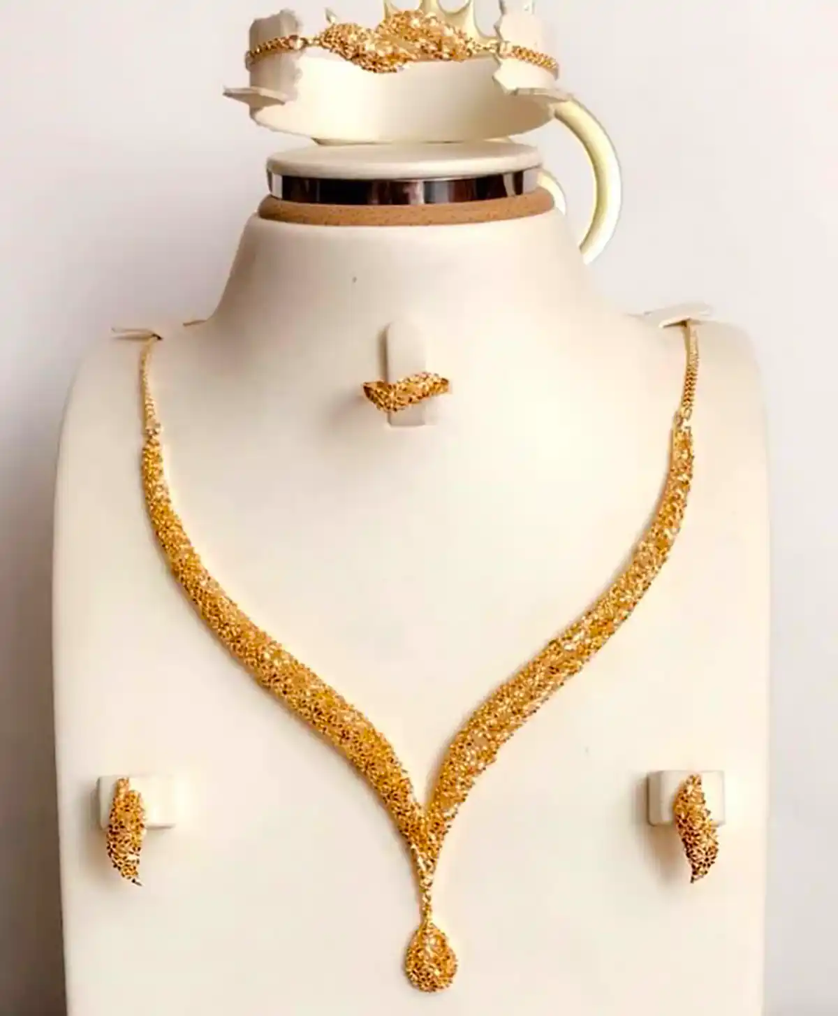 سرویس عروس لوکس ترند