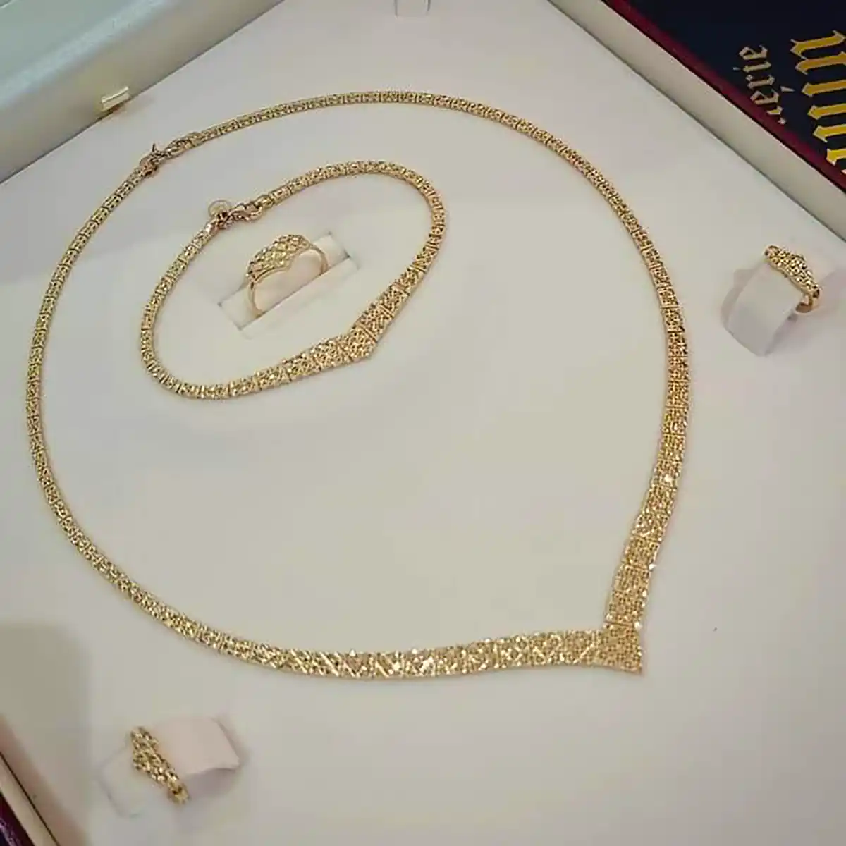 سرویس طلا ظریف زیبا