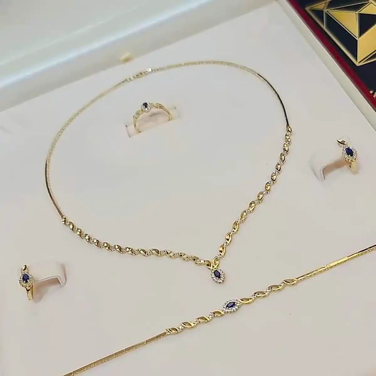 سرویس طلا ظریف زیبا