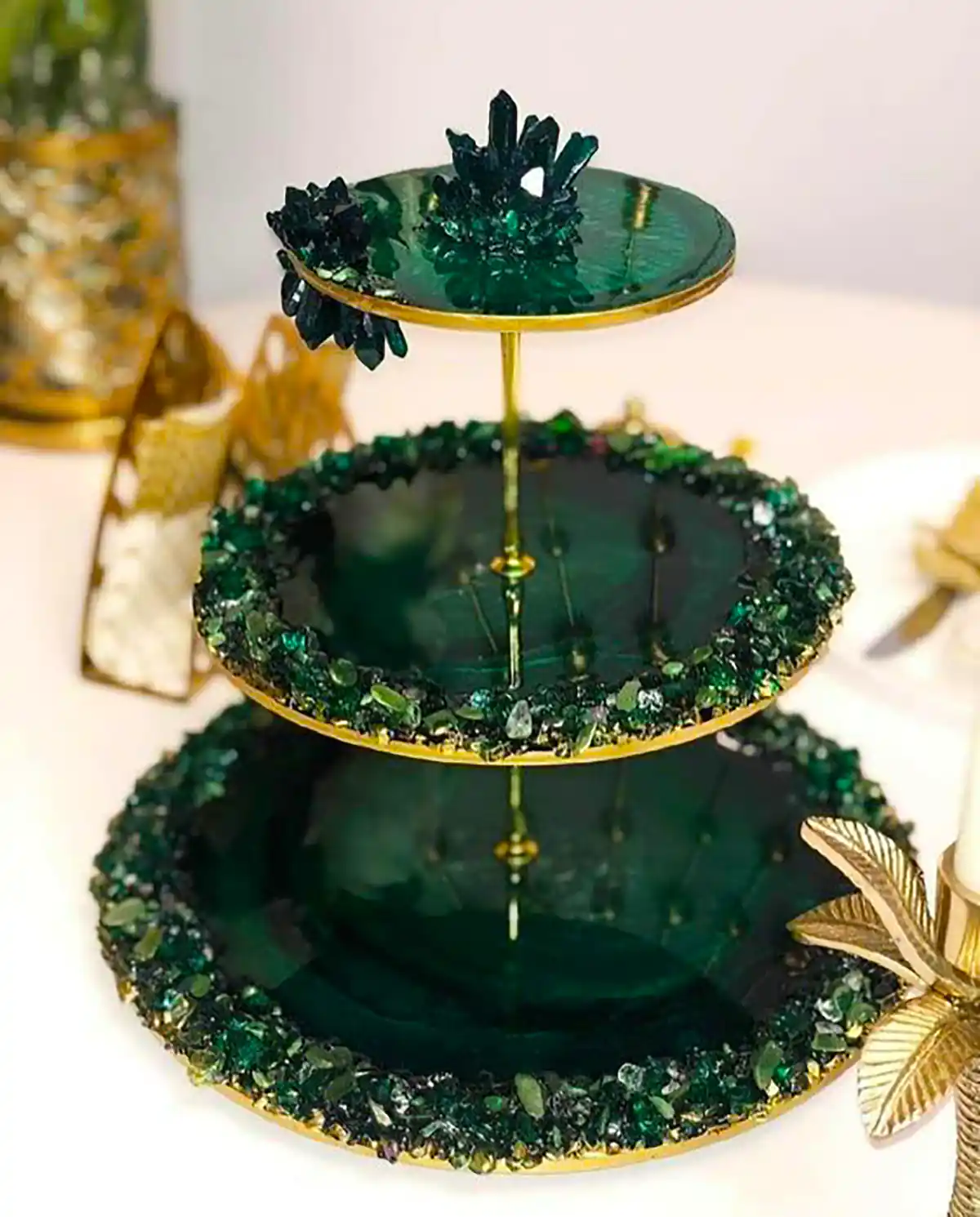 شیرینی خوری رزین شیک