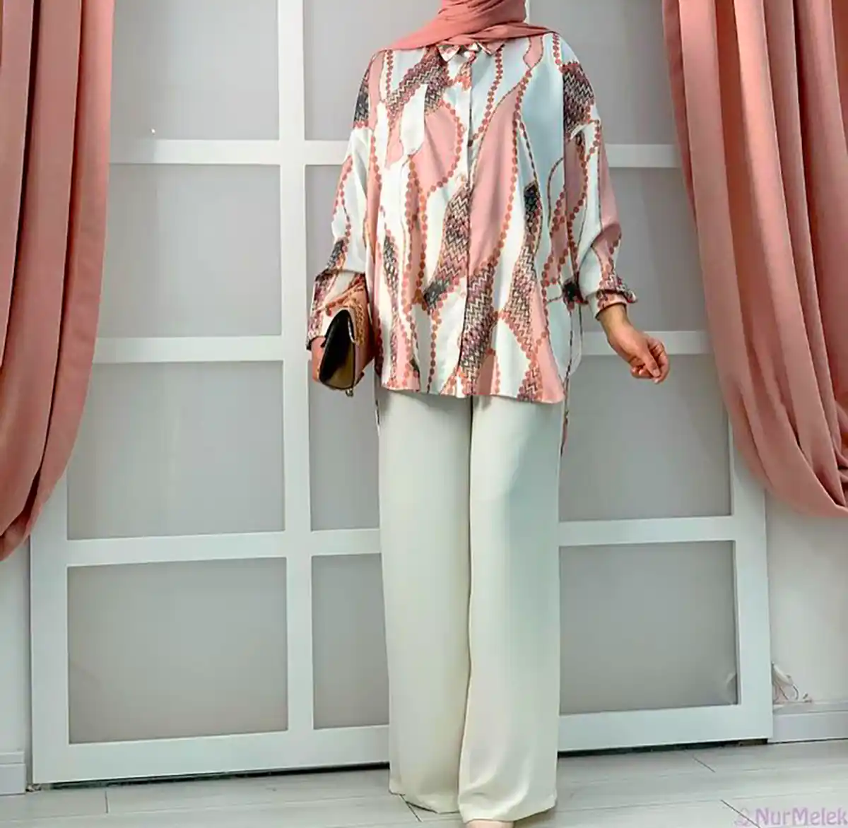 شومیز شلوار زنانه طرح دار شیک