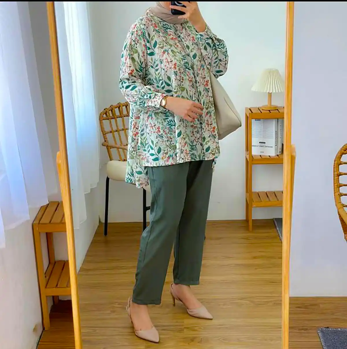 شومیز شلوار زنانه طرح دار شیک