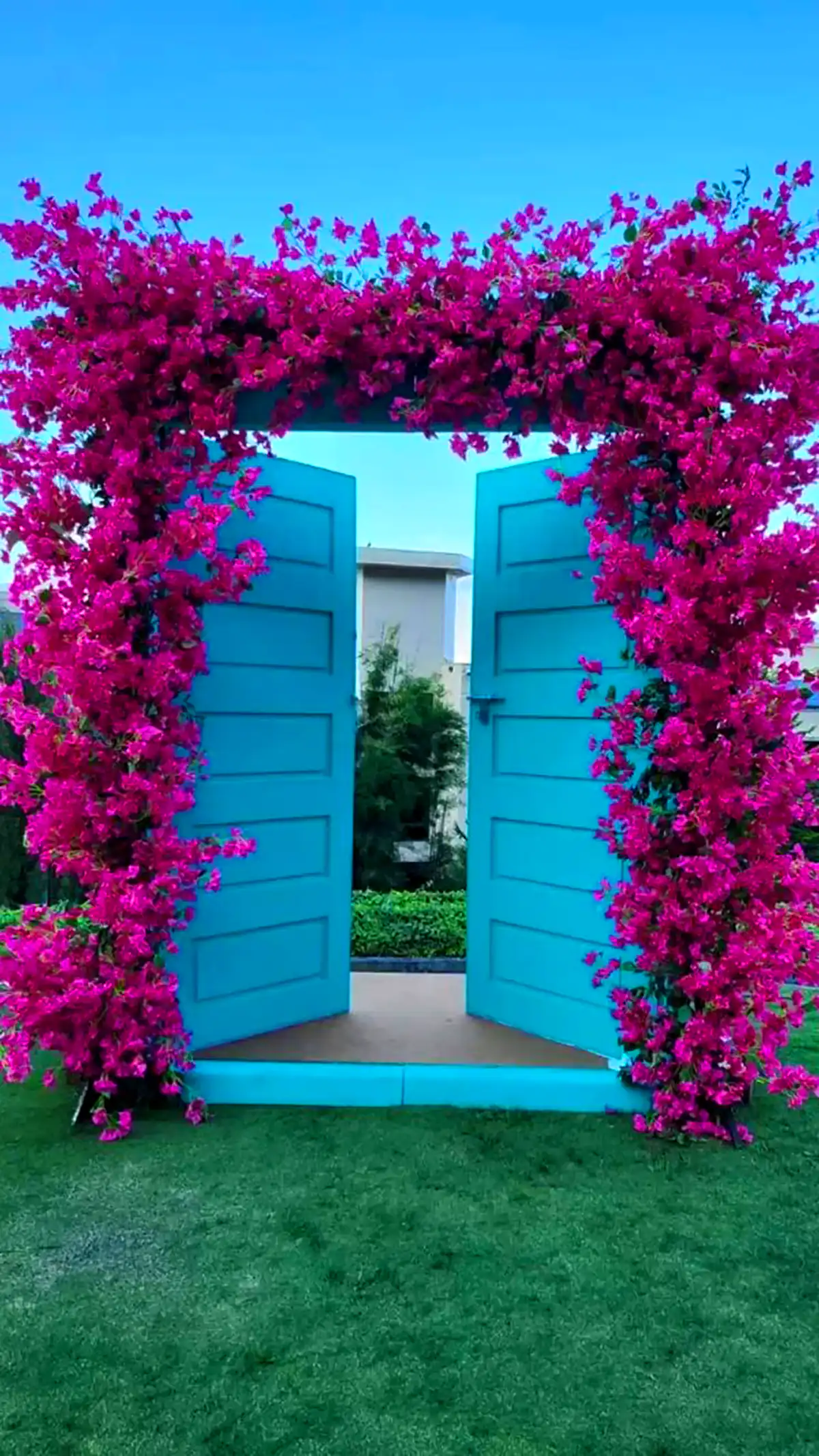 طاق گل فلزی عروسی