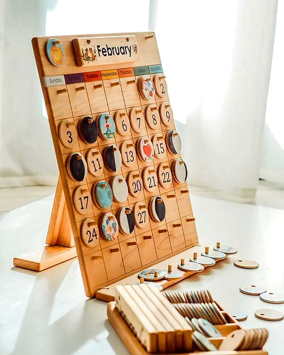 تقویم خاص رومیزی