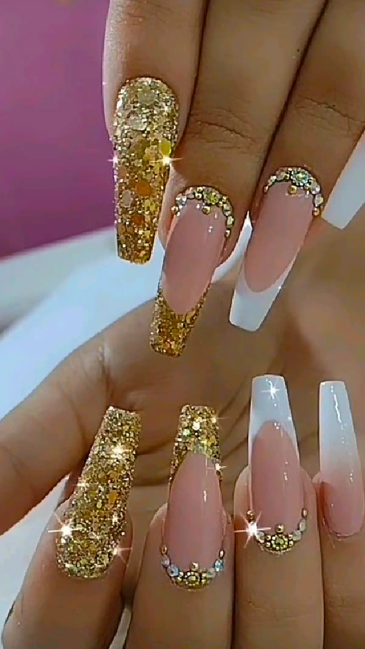 طراحی ناخن شاین دار