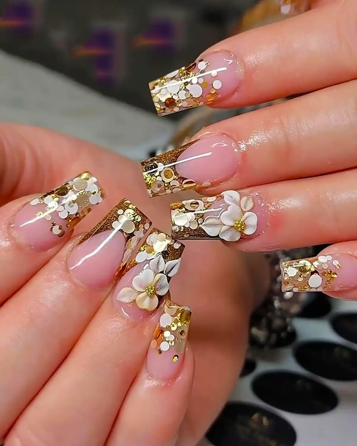 طراحی ناخن شاین دار