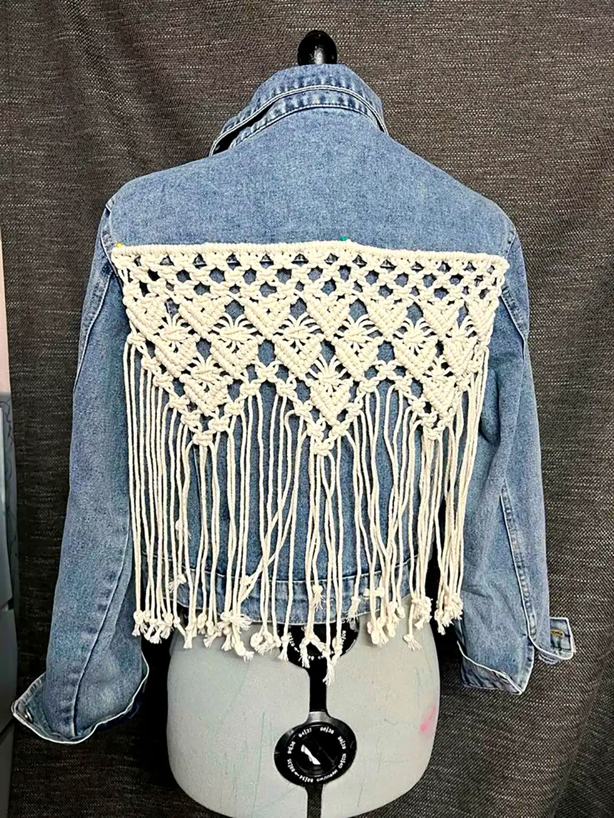 تزئین کت با هنر مکرومه