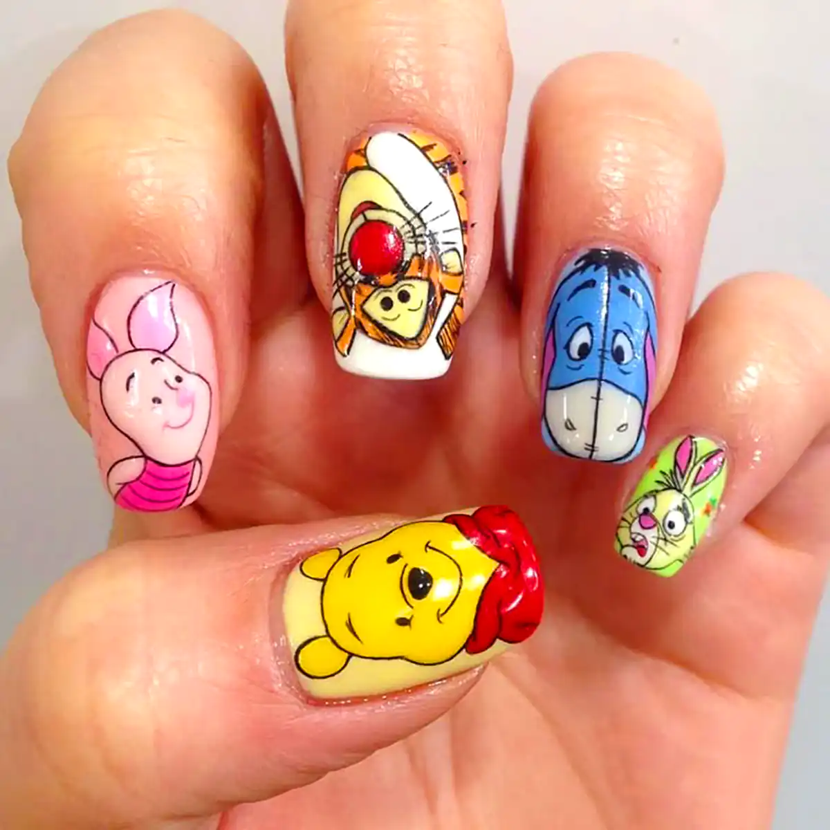 طرح ناخن انیمیشن پو