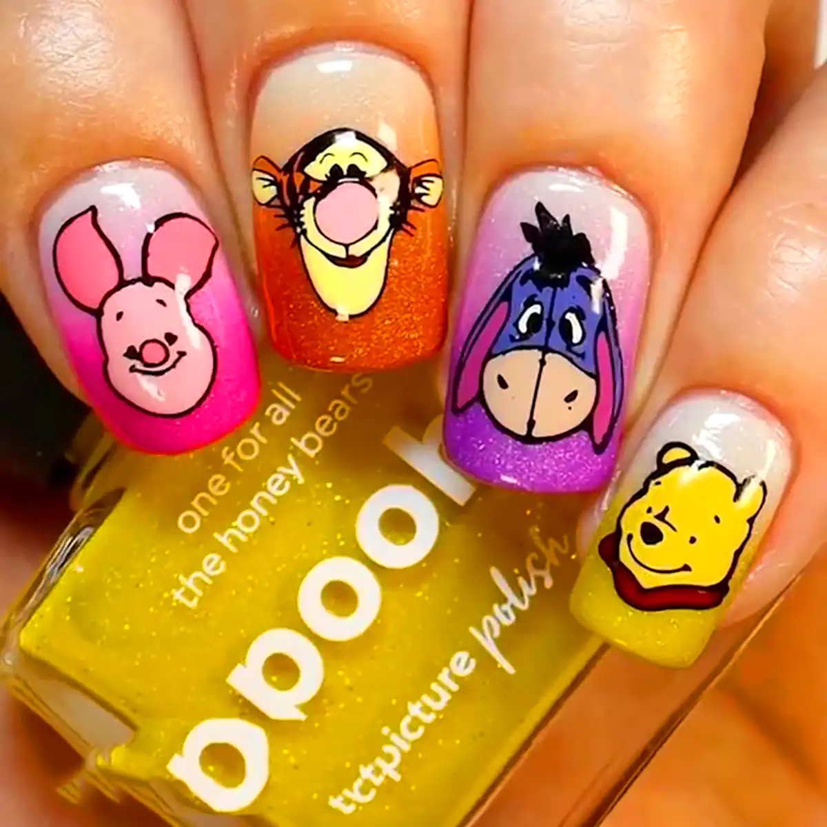 طرح ناخن انیمیشن پو