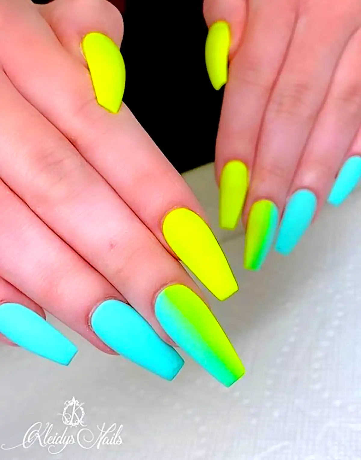 طرح ناخن بلند فانتزی