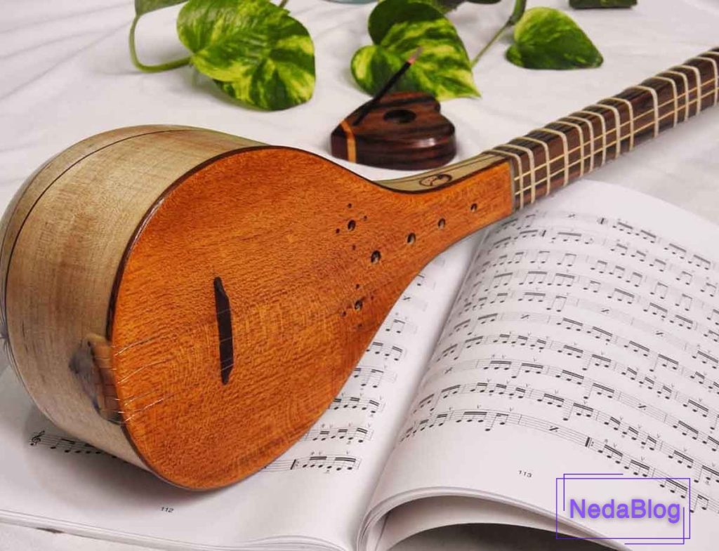 انواع مضراب سه تار برای نواختن