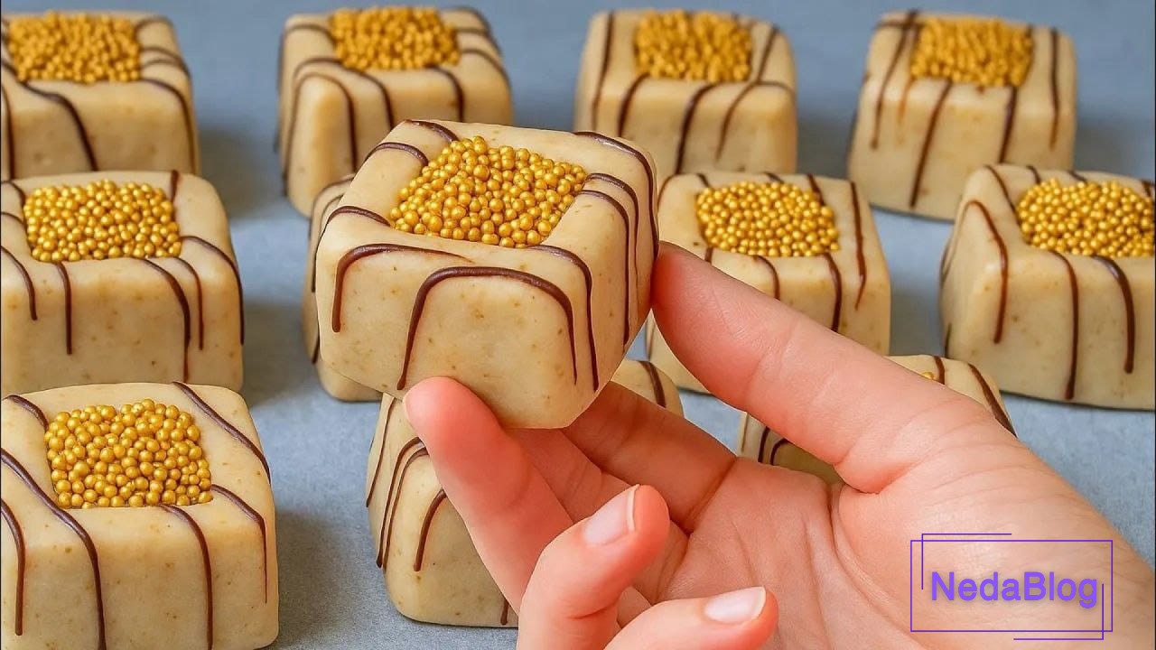 طرز تهیه شیرینی خانگی آسان و خوشمزه با تزیین شکلات و مروارید خوراکی طلایی