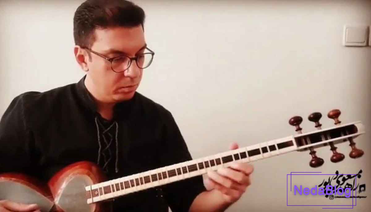 مسعود زاهدی‌پور مدرس تار و سه‌تار